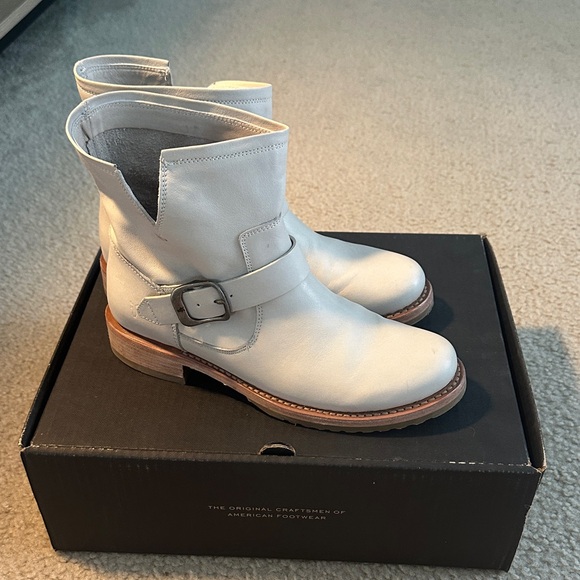 Frye Women's Off-White Leather Ankle Boots - Picture 6 of 10
